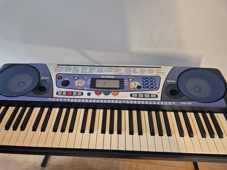 Piano Yamaha PSR 262
