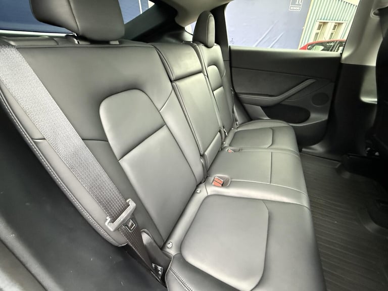 2023 Tesla Model Y RWD 5dr Auto MPV ELECTRIC Automatic