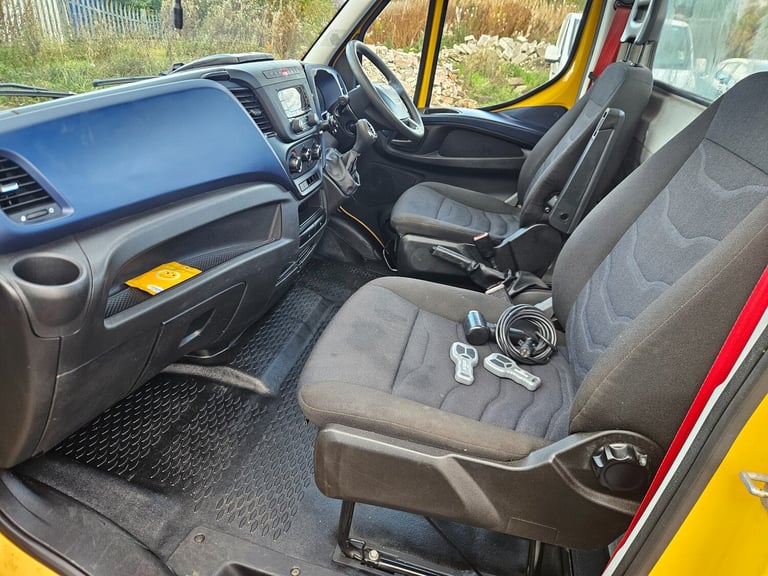 2017 Iveco Daily 2.3 TD 14V 35S 3450 Chassis Recovery truck Automatic Diesel