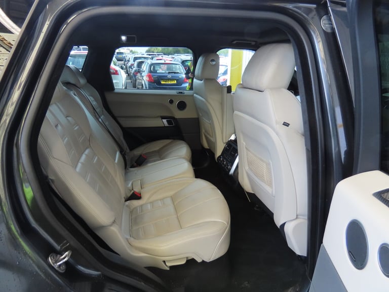 2015 Land Rover Range Rover Sport 3.0 SD V6 Autobiography Dynamic SUV 5dr