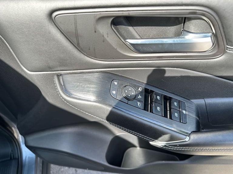 2021 Nissan Qashqai 5Dr N-Connecta 1.3 Hybrid Hatchback Petrol Manual