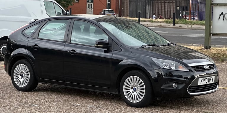 2010 Ford Focus 1.6 Titanium 5dr Auto HATCHBACK Petrol Automatic