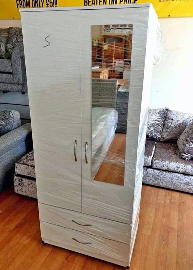 🔥Modern Bedroom Furniture🔥Brand New Lovely Wardrobes with Chest drawers and bedsides For Sale🔥