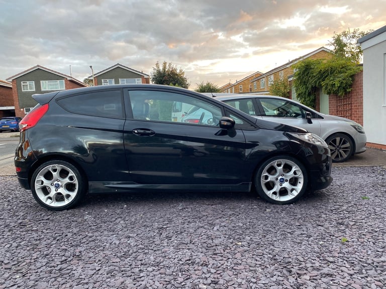 Ford, FIESTA, Hatchback, 2008, Manual, 1596 (cc), 3 doors