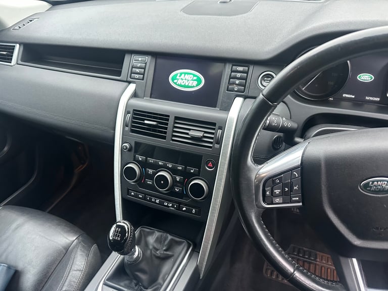 2016 Land Rover Discovery Sport TD4 SE TECH 5-Door Diesel