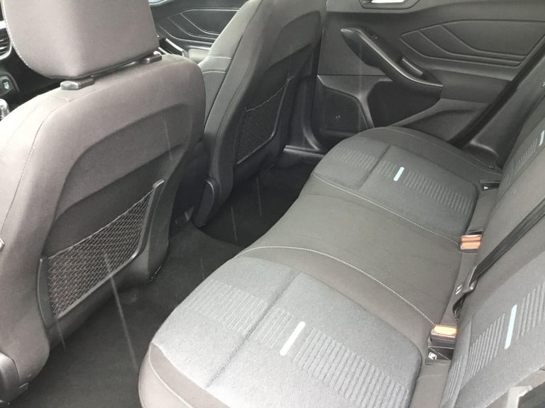  Ford Focus Focus Active 5 door 1.0L EcoBoost 125PS FWD 6 Speed Manual Petrol Manual