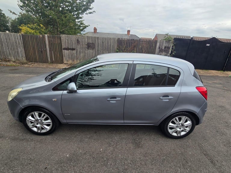 2009 Vauxhall Corsa 1.4i 16V Design 5dr Auto HATCHBACK PETROL Automatic