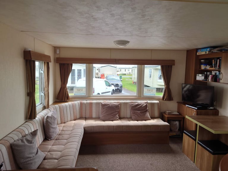 3 bedroom caravan to rent out of season - ideal for contractors or quiet breaks