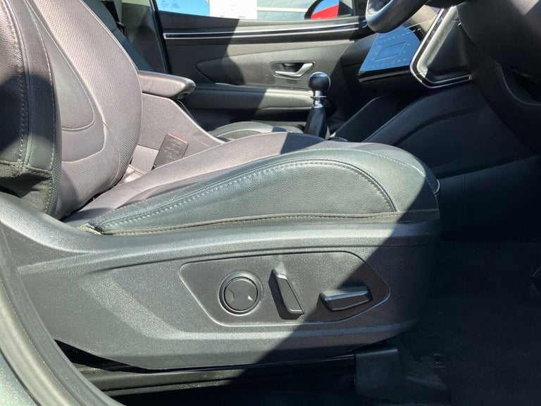 2022 Hyundai TUCSON T-GDI ULTIMATE ESTATE Petrol Manual