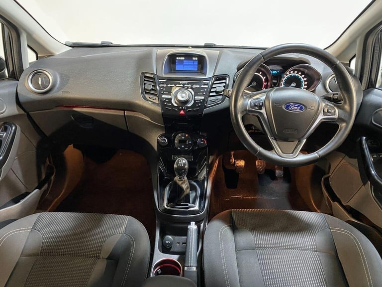 FORD FIESTA 1.0T EcoBoost Titanium Euro 6 (s/s) 5dr 2015