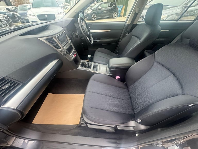 2011 Subaru Legacy 2.0i ES Nav 5dr ESTATE PETROL Manual