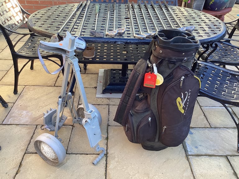 Full set of clubs (right handed) plus trolley £90 see photos