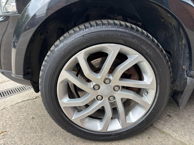 2016 Land Rover Discovery 4 3.0 SD V6 Landmark Auto 4WD Euro 6 (s/s) 5dr ESTATE Diesel Automatic