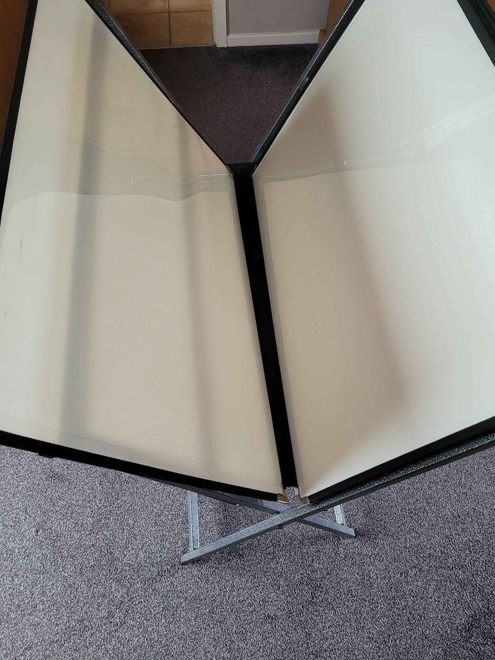 V - bin print Browser medium size Shop/ Retail print/photo Art display unit £40