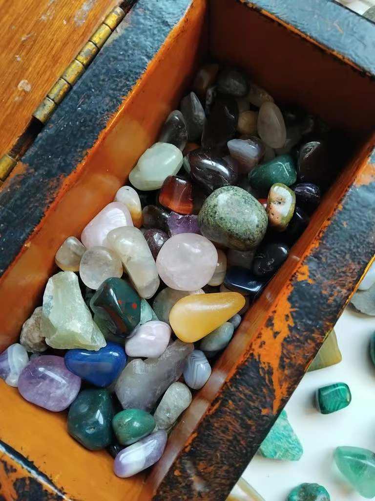 A Large Amount of Crystals, Some Natural, and Tumblestones, 2 Crystal Wands, and 2 Crystal Pendulums
