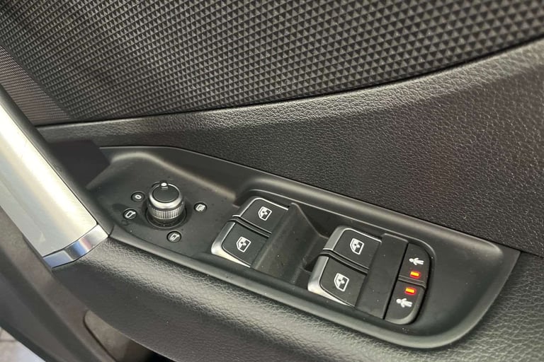 2023 Audi Q2 30 TFSI S Line 5dr SUV Petrol Manual