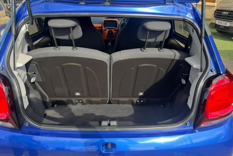 2018 (68) CITROEN C1 1.0 URBAN RIDE GENUINE 26,000 MILES FSH LONG MOT LOVELY CAR