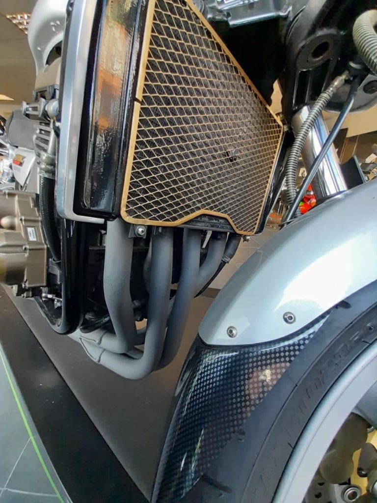 2003 Kawasaki ZRX1200 R-A3P