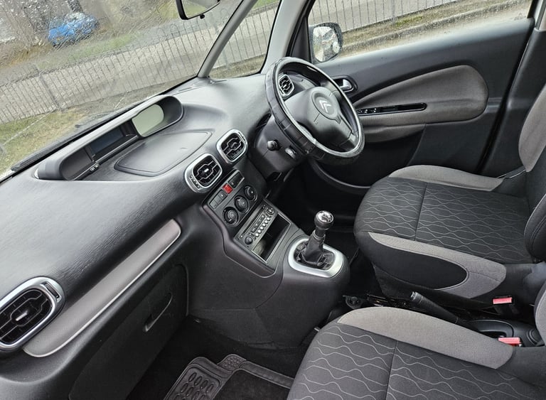 DIESEL, Citroen C3 PICASSO MPV, 2013, Manual, 1.6HDI, MOT 12/25, 2 Keys, £20 ROAD TAX