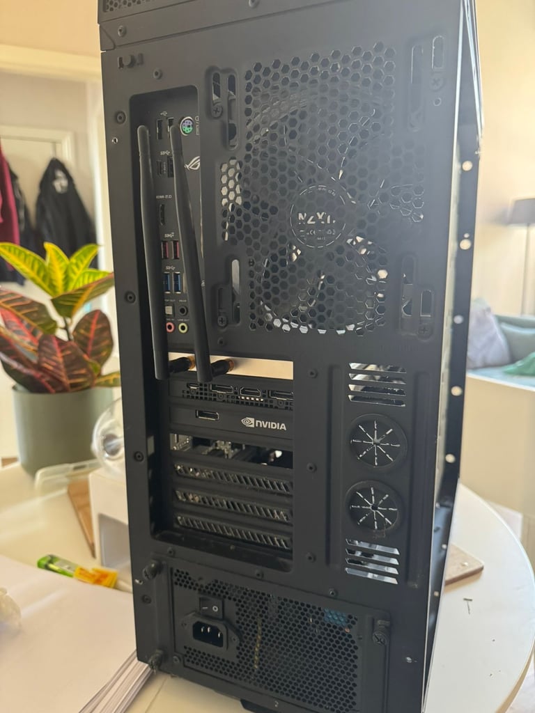 Desktop PC Gaming Nvidia RTX 2080 Super AMD Ryzen 5 3600