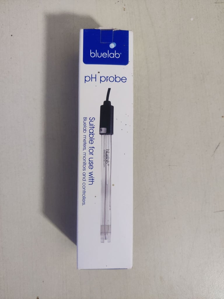 image for Bluelab Replacement pH Probe (new unopened)