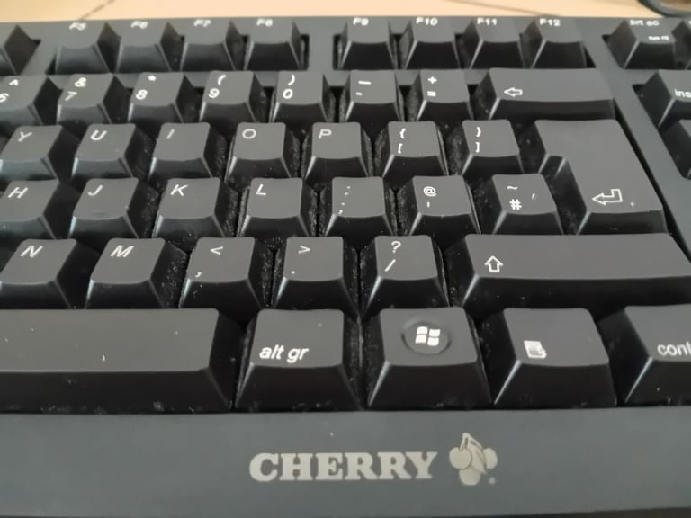 Cherry Keyboard with Smart Card Reader Integrated