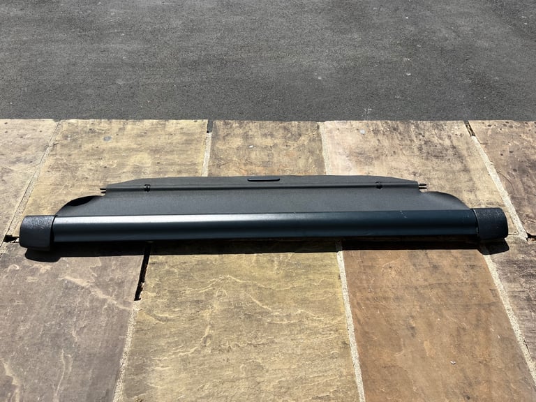 Rear Luggage blind for Volvo Estate