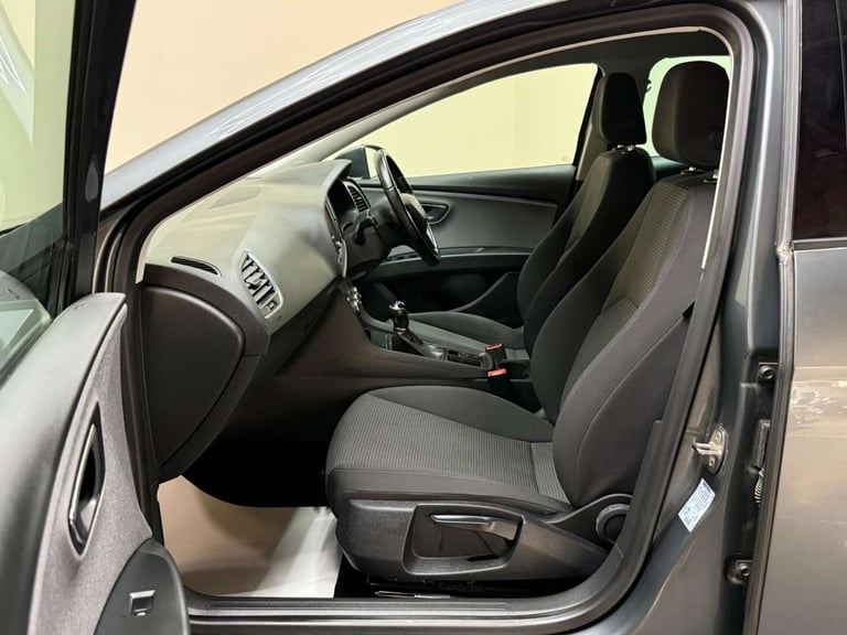 2017 SEAT Leon 1.2 TSI SE Dynamic Technology Euro 6 (s/s) 5dr Hatchback Petrol Manual