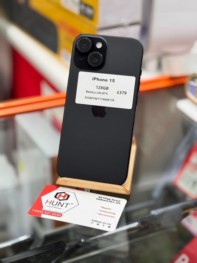 iPhone 15 128gb Unlocked Phone in Excellent condition New Battery installed 