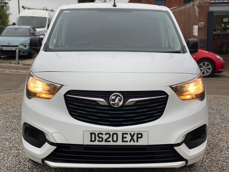 2020 Vauxhall Combo 1.6 Turbo D 2300 Sportive L1 H1 Euro 6 (s/s) 4dr PANEL VAN Diesel Manual