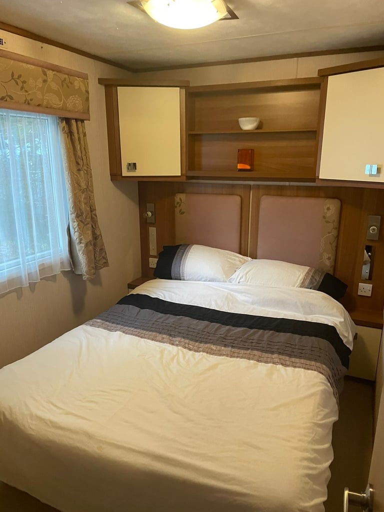 MODERN DOUBLE GLAZED & CENTRAL HEATED CARAVAN FOR SALE OFF SITE NOT SITED