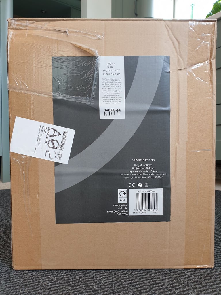 Boiling water, 3 in 1 kitchen mixer tap - new