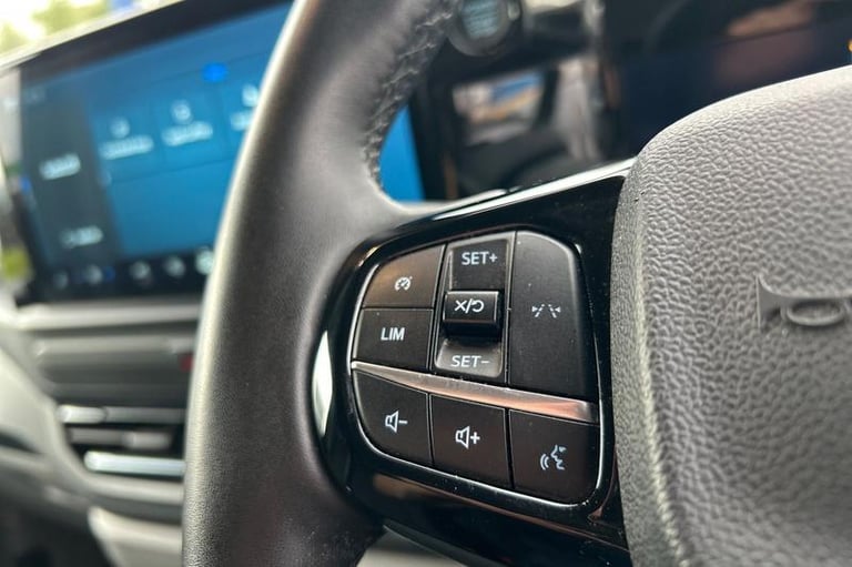 2025 Ford Transit Custom 280 Limited AUTO L2 LWB FWD 2.0 EcoBlue 136ps Low Roof, BLUETOOTH, CAMER...