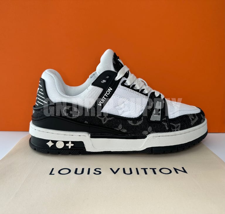Lv trainer leather low trainers Louis Vuitton Orange size 8.5 UK