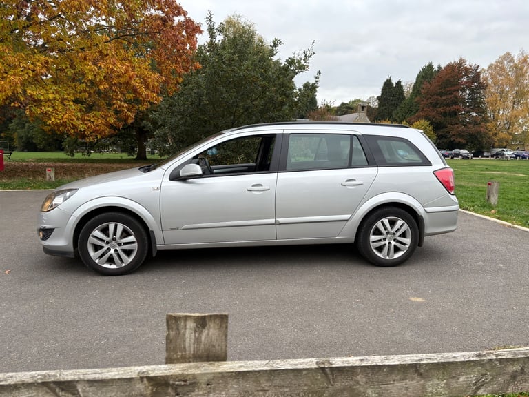 Vauxhall, ASTRA, Estate, 2008, Manual, 1364 (cc),5 doors - Image 9