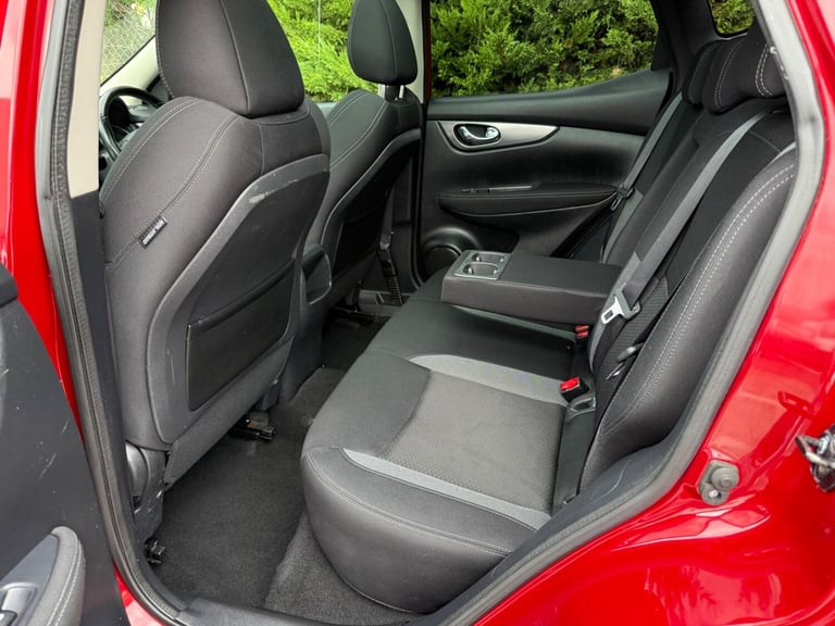 2018 Nissan Qashqai 1.5 dCi N-Connecta Euro 6 (s/s) 5dr HATCHBACK Diesel Manual