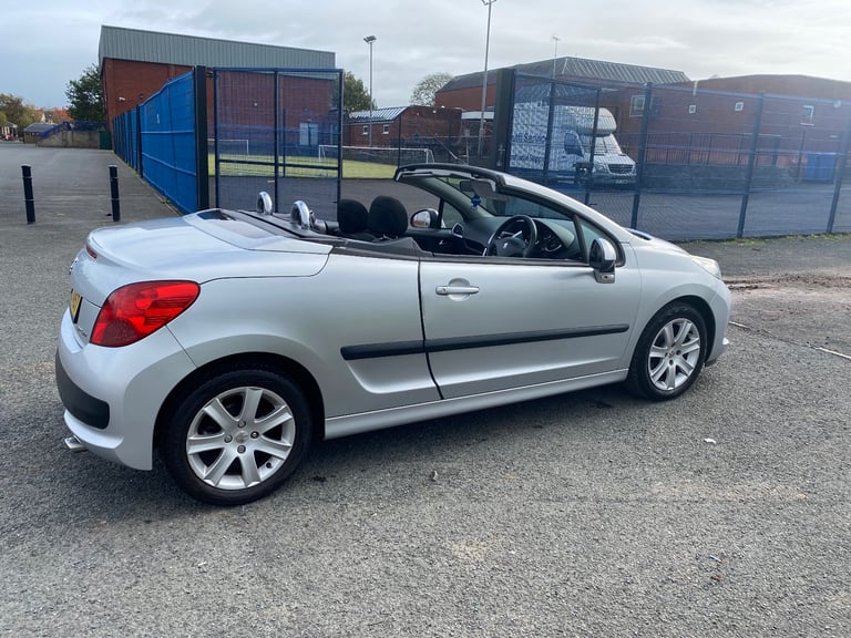 Peugeot, 207, Convertible, 2008, Manual, 1598 (cc), 2 doors