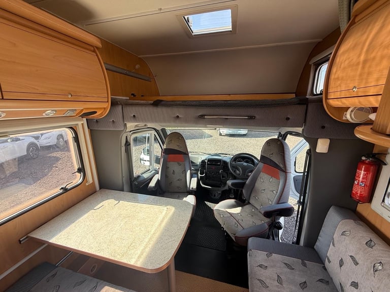 Burstner A647 6 Berth Sports Garage Fixed Bed 2005 Motorhome For Sale 