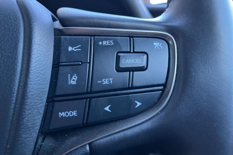 2023 Lexus UX 250h 2.0 F-Sport Design 5dr CVT ESTATE PETROL/ELECTRIC Automatic