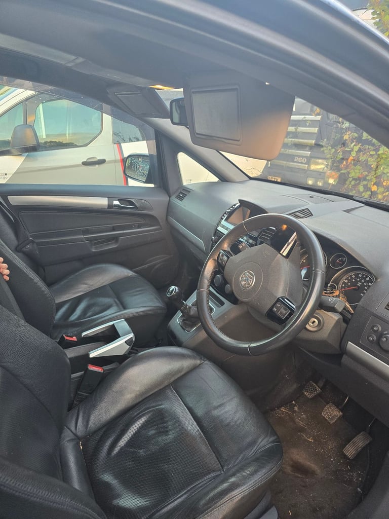 Vauxhall zafira xp elite 1.9 cdti