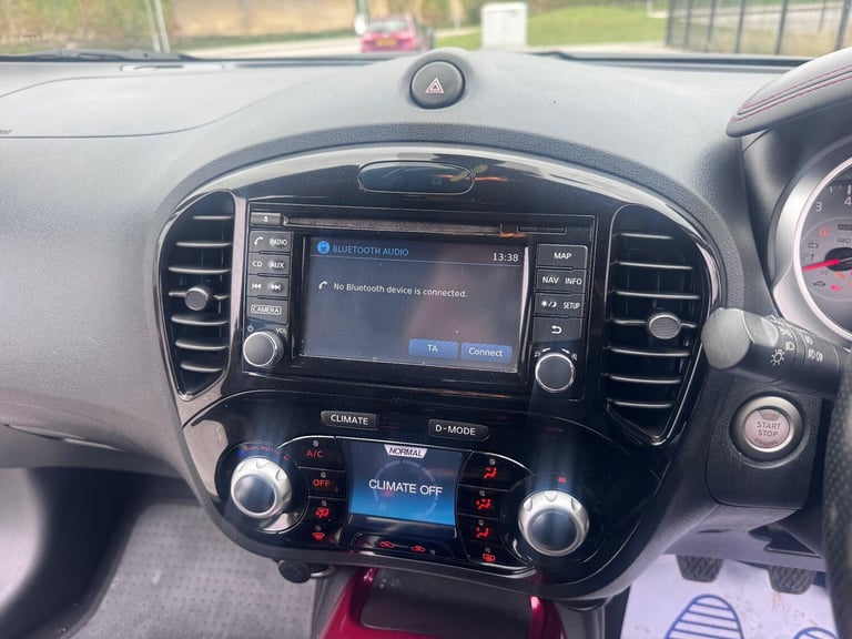 2017 Nissan Juke 1.2 DIG-T N-Connecta Euro 6 (s/s) 5dr HATCHBACK Petrol Manual