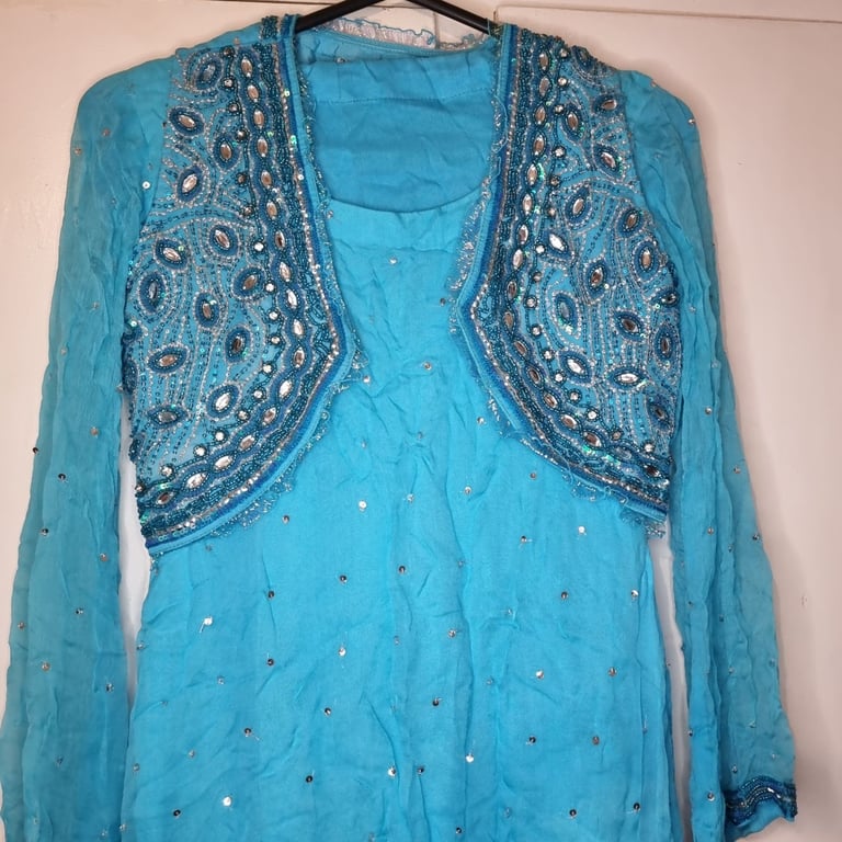 New.Light blue churidar kameez, jacket, scarf sequin embroidered wedding party asia. Asian dress