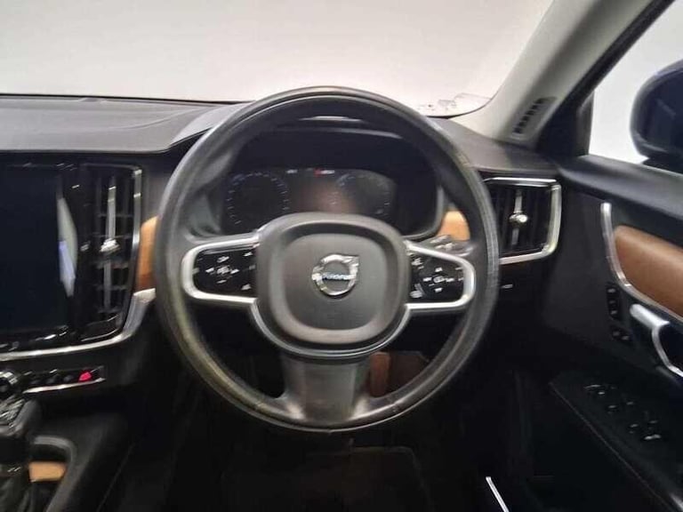 2018 Volvo V90 2.0 D4 Inscription Pro Estate 5dr ESTATE Diesel Automatic