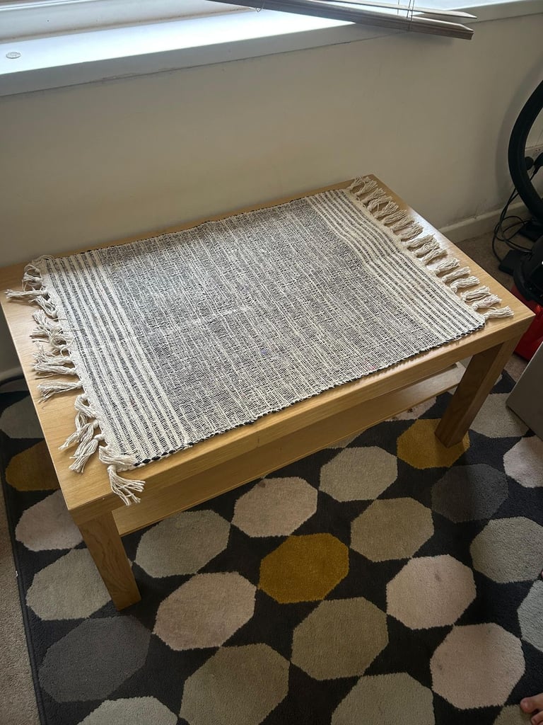 Small center/ coffee table