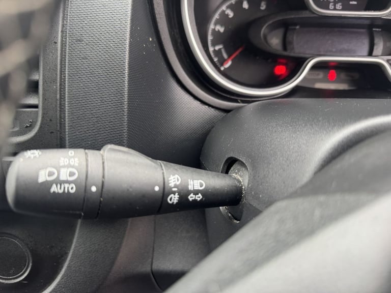 2019 Vauxhall Vivaro 1.6 CDTi 2900 BiTurbo ecoTEC Limited Edition Nav Crew Van Double Cab 5dr Di ...