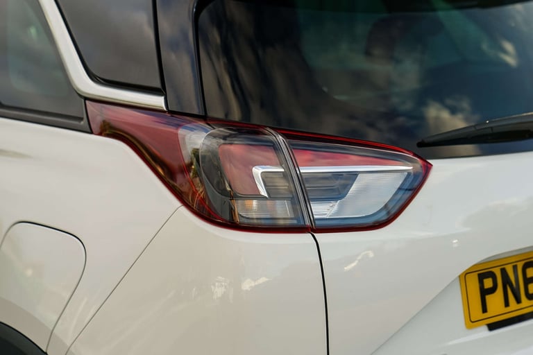 2017 Vauxhall Crossland X 1.2 Crossland X Elite T S/S Auto 5dr SUV Petrol Automatic