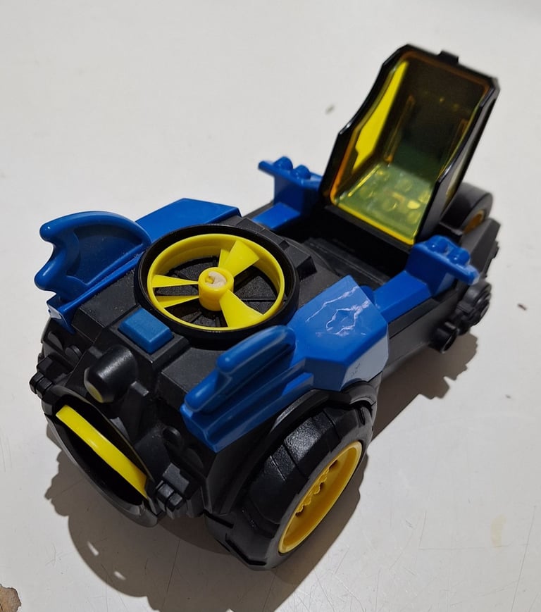 5 Imaginext Batman and Baddie vehicles