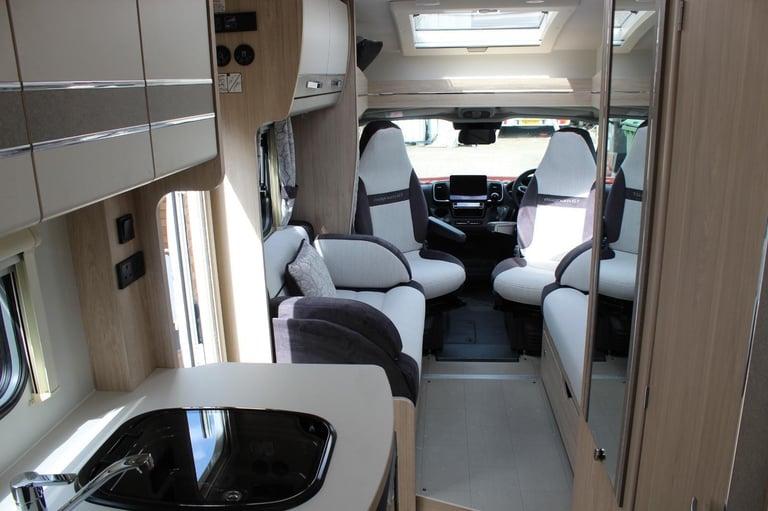 Elddis Autoquest 194 Magnum GT DIESEL AUTOMATIC 2025