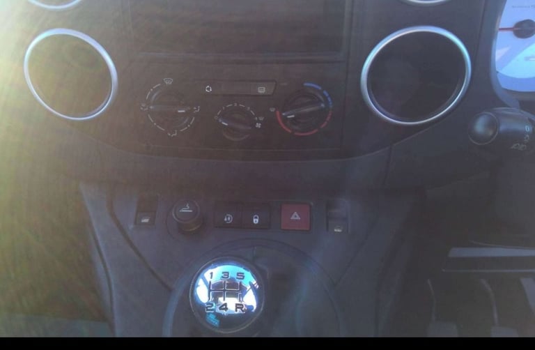2011 Peugeot Partner Tepee 1.6 HDi 92 S 5dr Diesel