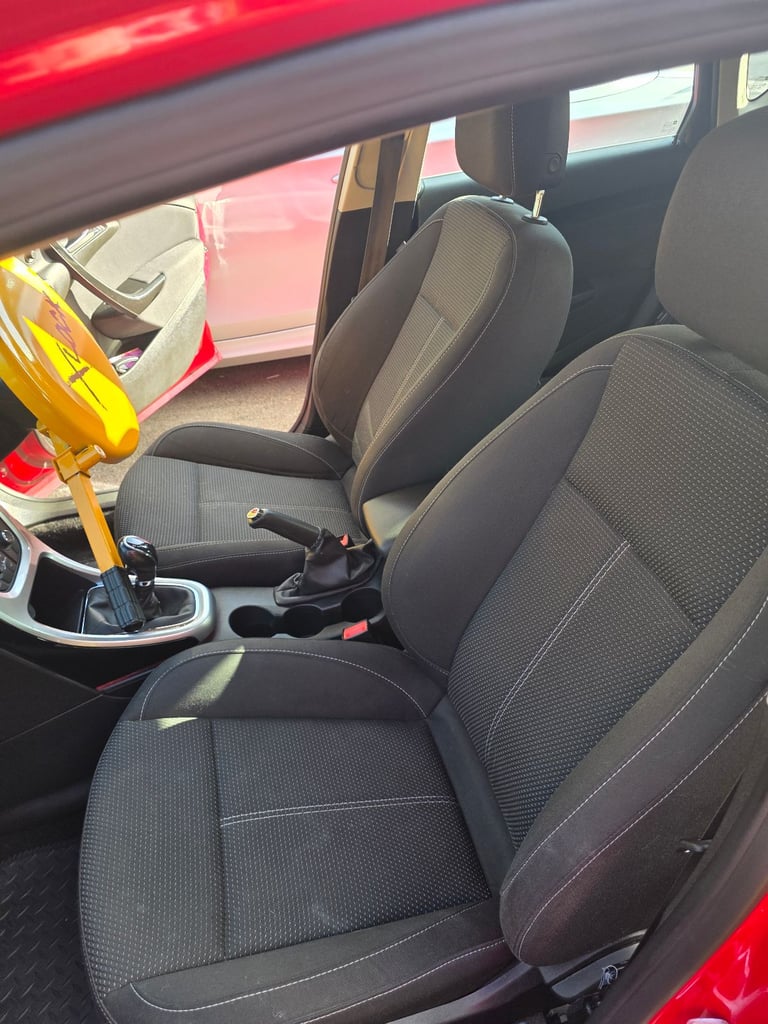 Vauxhall, ASTRA, Hatchback, 2015, Manual, 1598 (cc), 5 doors